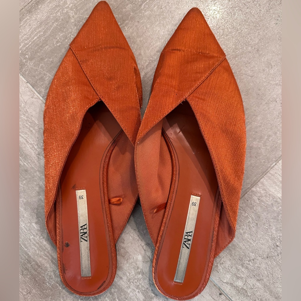 Zara Women's Satin Orange Flat slides 39